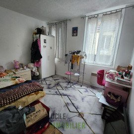 
                                                                                        Vente
                                                                                         Local commercial + maison