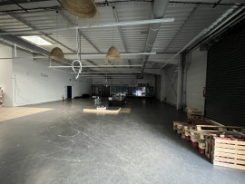 
                                                                                        Vente
                                                                                         local commercial TORIGNY LES VILLES
