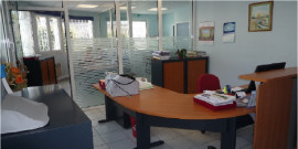 
                                                                                        Location
                                                                                         Local d'activités Alès, dans le Gard