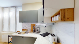 
                                                                                        Location
                                                                                         Location 13.97m²