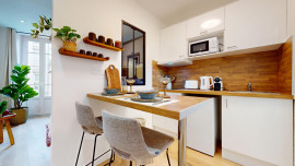 
                                                                                        Location
                                                                                         Location 17.38m²