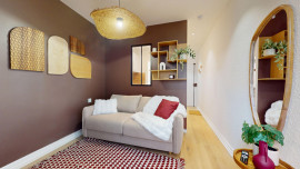 
                                                                                        Location
                                                                                         Location 17.38m²