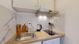 
                                                                                        Location
                                                                                         Location 18.22m²