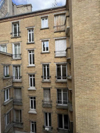 
                                                                                        Location
                                                                                         Location 2 pièces Paris 16è rue de la Pompe