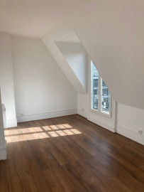 
                                                                                        Location
                                                                                         Location 2 pièces rénové Paris 15ème