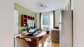 
                                                                                        Location
                                                                                         Location 21.60m²