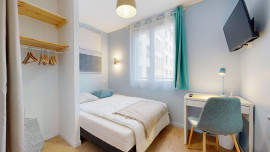 
                                                                                        Location
                                                                                         Location 60.02m²