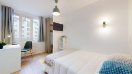
                                                                                        Location
                                                                                         Location 60.02m²