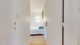 
                                                                                        Location
                                                                                         Location 60.02m²