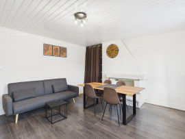 
                                                                                        Location
                                                                                         Location à 5 minutes de la gare du Havre