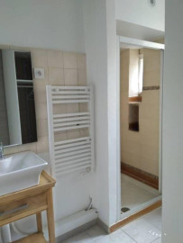 
                                                                                        Location
                                                                                         Location appartement 2 pièces 42 m² Paris 17ème
