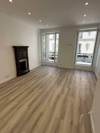 
                                                                                        Location
                                                                                         Location appartement 2 pièces 51 m² Paris 18è