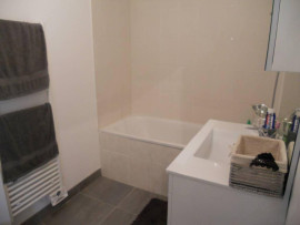 
                                                                                        Location
                                                                                         Location appartement 2 pièces 66 m² Nantes (44)