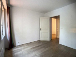 
                                                                                        Location
                                                                                         Location appartement 2 pièces Levallois Perret