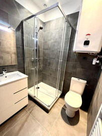 
                                                                                        Location
                                                                                         Location appartement 2 pièces Paris 15ème Lourmel