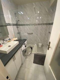 
                                                                                        Location
                                                                                         Location appartement 2P meublé Rueil Malmaison ave
