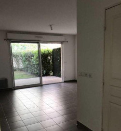 
                                                                                        Location
                                                                                         Location appartement 3 pièces 55 m²