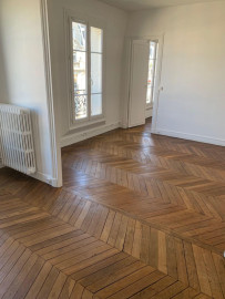 
                                                                                        Location
                                                                                         Location appartement 3 pièces 58 m² Paris 15E