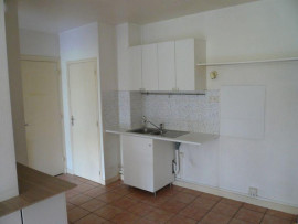 
                                                                                        Location
                                                                                         Location appartement Caluire