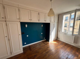 
                                                                                        Location
                                                                                         Location appartement deux pièces 75016 Paris
