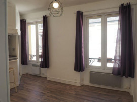 
                                                                                        Location
                                                                                         Location appartement T2 27,8 m2 Versailles