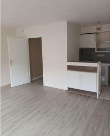 
                                                                                        Location
                                                                                         Location appartement T2