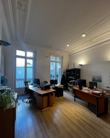 
                                                                                        Location
                                                                                         Location Bureaux Paris 75008