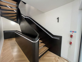 Location
Location Bureaux Paris 75008
