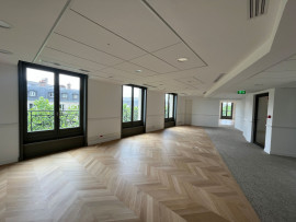 Location
Location Bureaux Paris 75008