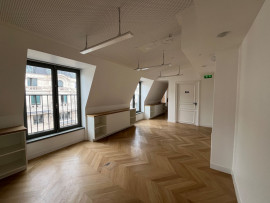
                                                                                        Location
                                                                                         Location Bureaux Paris 75008