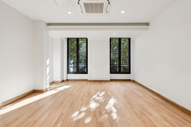 
                                                                                        Location
                                                                                         Location Bureaux Paris 75009