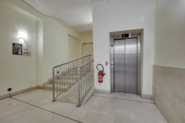 
                                                                                        Location
                                                                                         Location Bureaux Paris 75009