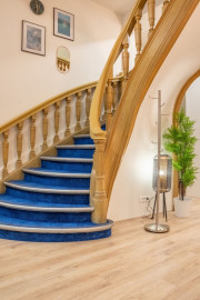 
                                                                                        Location
                                                                                         Location Bureaux Paris 75009