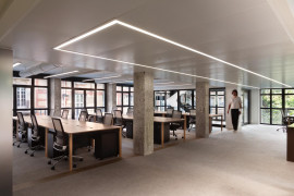 
                                                                                        Location
                                                                                         Location Bureaux Paris 75018