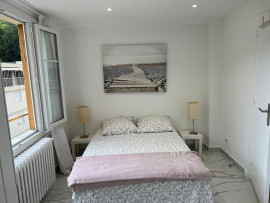 
                                                                                        Location
                                                                                         Location chambre dans un appartement de 65 m2