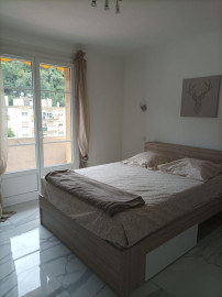 
                                                                                        Location
                                                                                         Location chambre dans un appartement de 65 m2