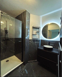 
                                                                                        Location
                                                                                         Location d’un appartement