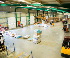 
                                                                                        Location
                                                                                         Location d'un entrepôt d'une surface de 3 000 m² proche de Bourges