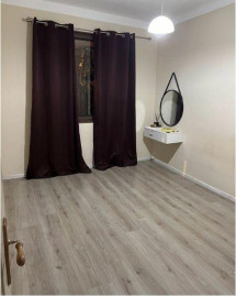 
                                                                                        Location
                                                                                         Location F3 - 80m2
