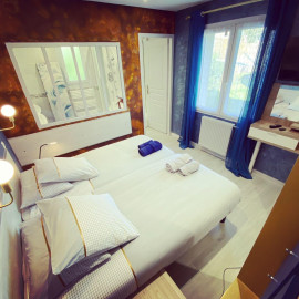 
                                                                                        Colocation
                                                                                         Location mensuelle dans un Gîte