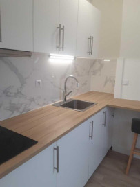 
                                                                                        Location
                                                                                         Location meublée 2 pièces à Saint-Denis