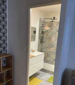 
                                                                                        Location
                                                                                         Location meublée appartement 2 pièces 40 m²