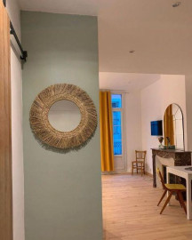 
                                                                                        Location
                                                                                         Location Meublée Hypercentre-ville Place Républiqu