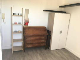 
                                                                                        Location
                                                                                         Location meublée studio 12 m² Asnières-Sur-Seine