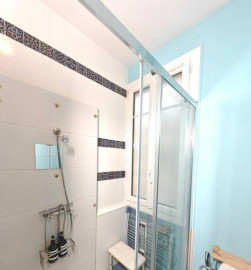 
                                                                                        Location
                                                                                         Location meublée studio 40 m² Porte De Saint Cloud