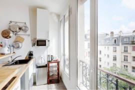 
                                                                                        Location
                                                                                         Location Paris 18eme - 32m2