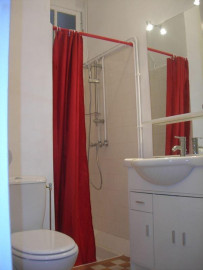 
                                                                                        Location
                                                                                         Location studio 30m² bd Baille