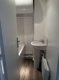 
                                                                                        Location
                                                                                         Location studio