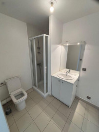 
                                                                                        Location
                                                                                         Location studio à Montreuil (Mairie de Montreuil)
