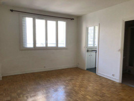 
                                                                                        Location
                                                                                         Location studio Boulogne Billancourt